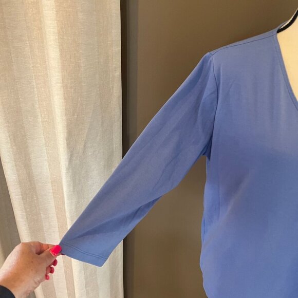 Lands' End 3/4 Sleeve Purple V-neck cotton blend top, Size XL - Picture 4 of 8